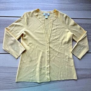 Talbots Cardigan Sweater Women's small yellow Knit  Rayon nylon Blend Button Up